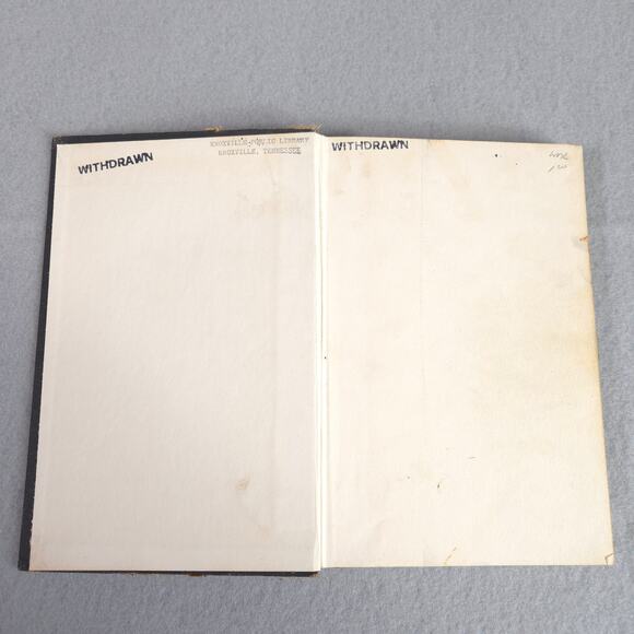 Strobe - The Lively Light Hardcover Book Howard Luray 1963 Photography Light - Picture 6 of 9